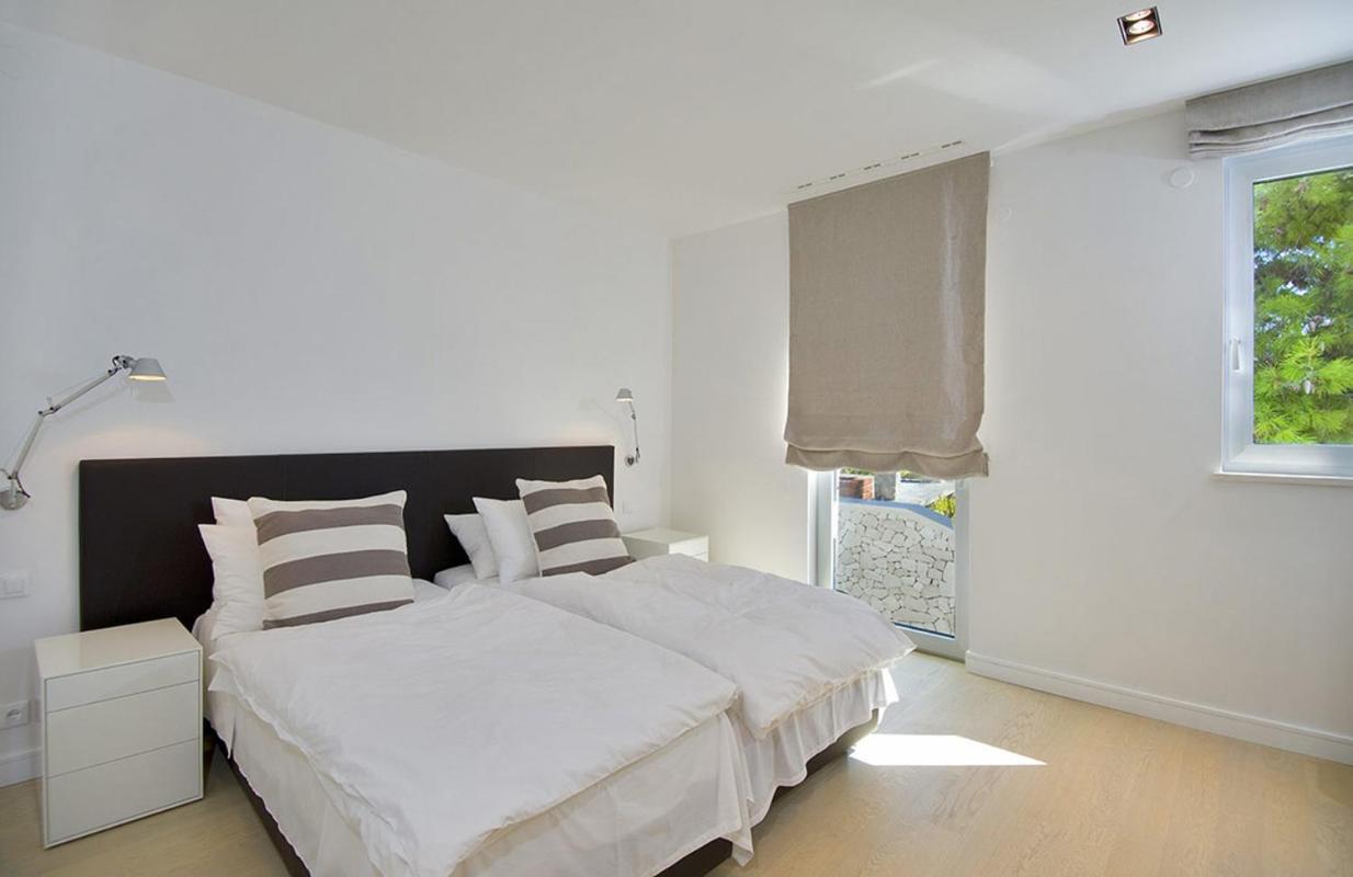 Luxury Seafront Villa My Dream With Private Pool, Jacuzzi And Staff At The Beach On Brac Island - Sumartin Selca  Kültér fotó