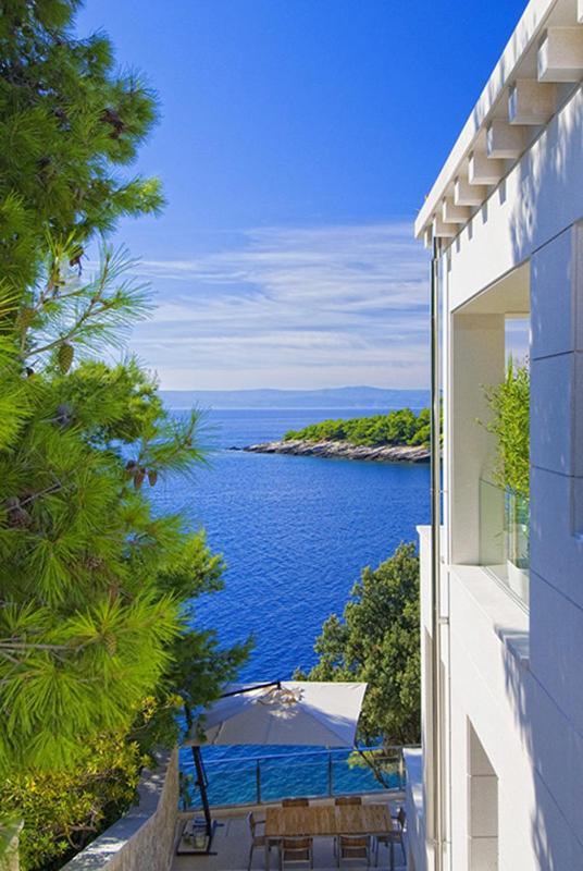 Luxury Seafront Villa My Dream With Private Pool, Jacuzzi And Staff At The Beach On Brac Island - Sumartin Selca  Kültér fotó